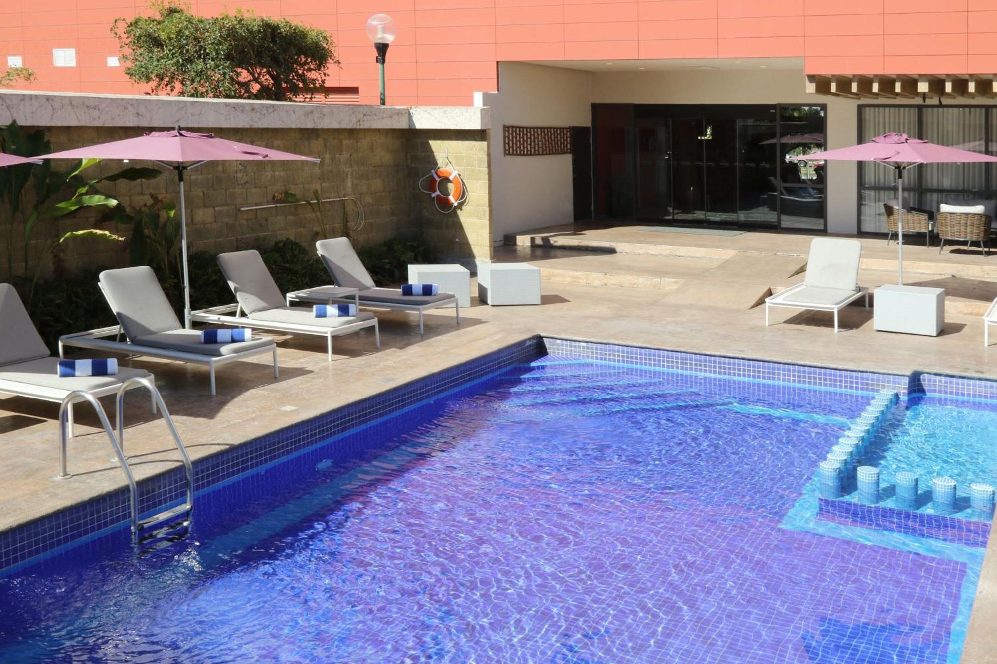 City Express Plus By Marriott פוארטו ואלארטה מראה חיצוני תמונה