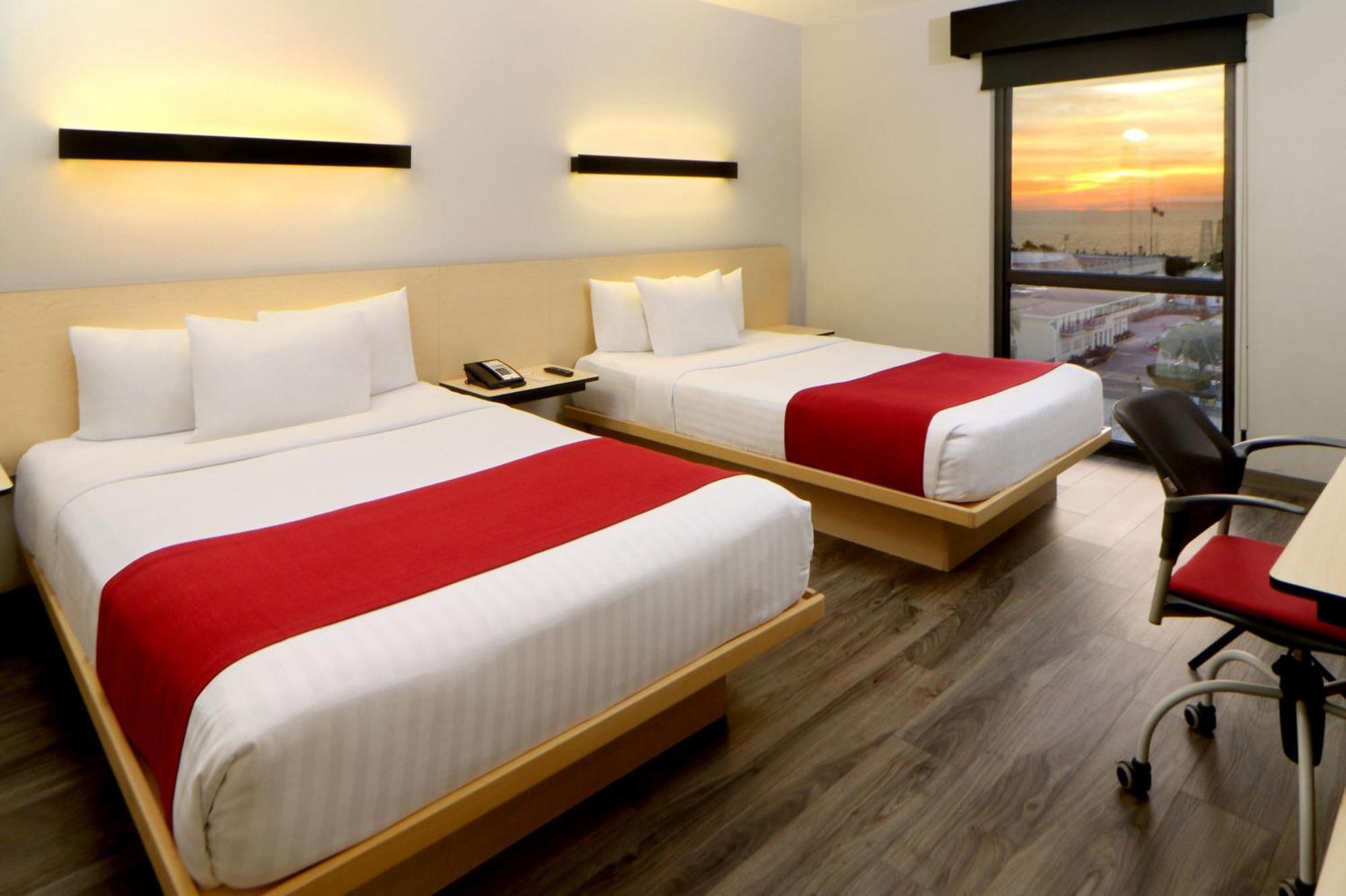 City Express Plus By Marriott פוארטו ואלארטה מראה חיצוני תמונה