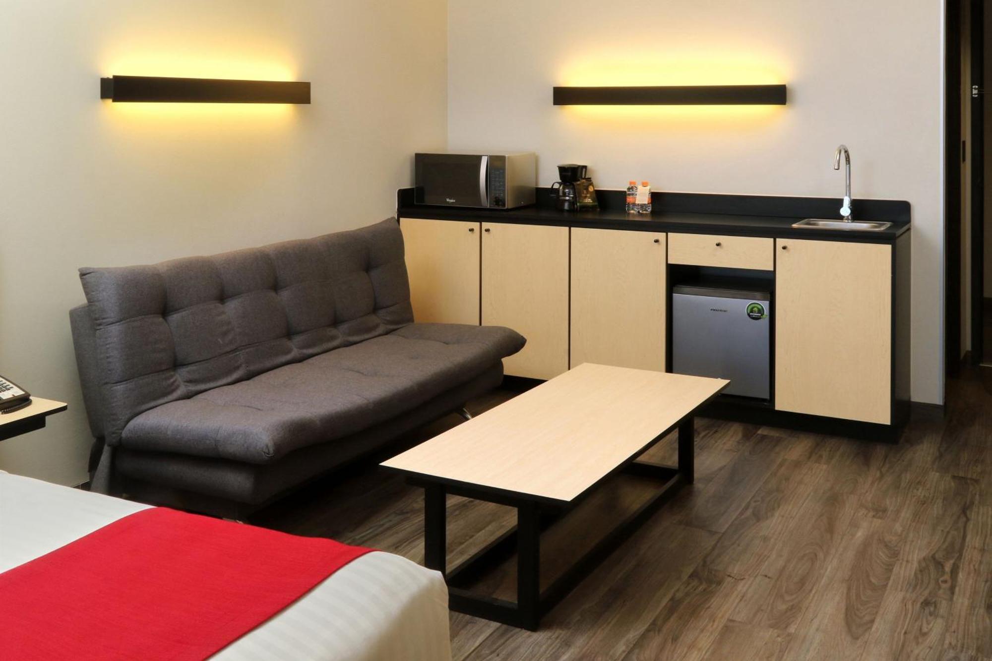 City Express Plus By Marriott פוארטו ואלארטה מראה חיצוני תמונה